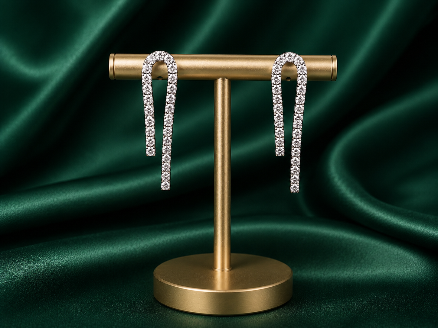 Diamond & White Gold Chandelier Earrings - 1